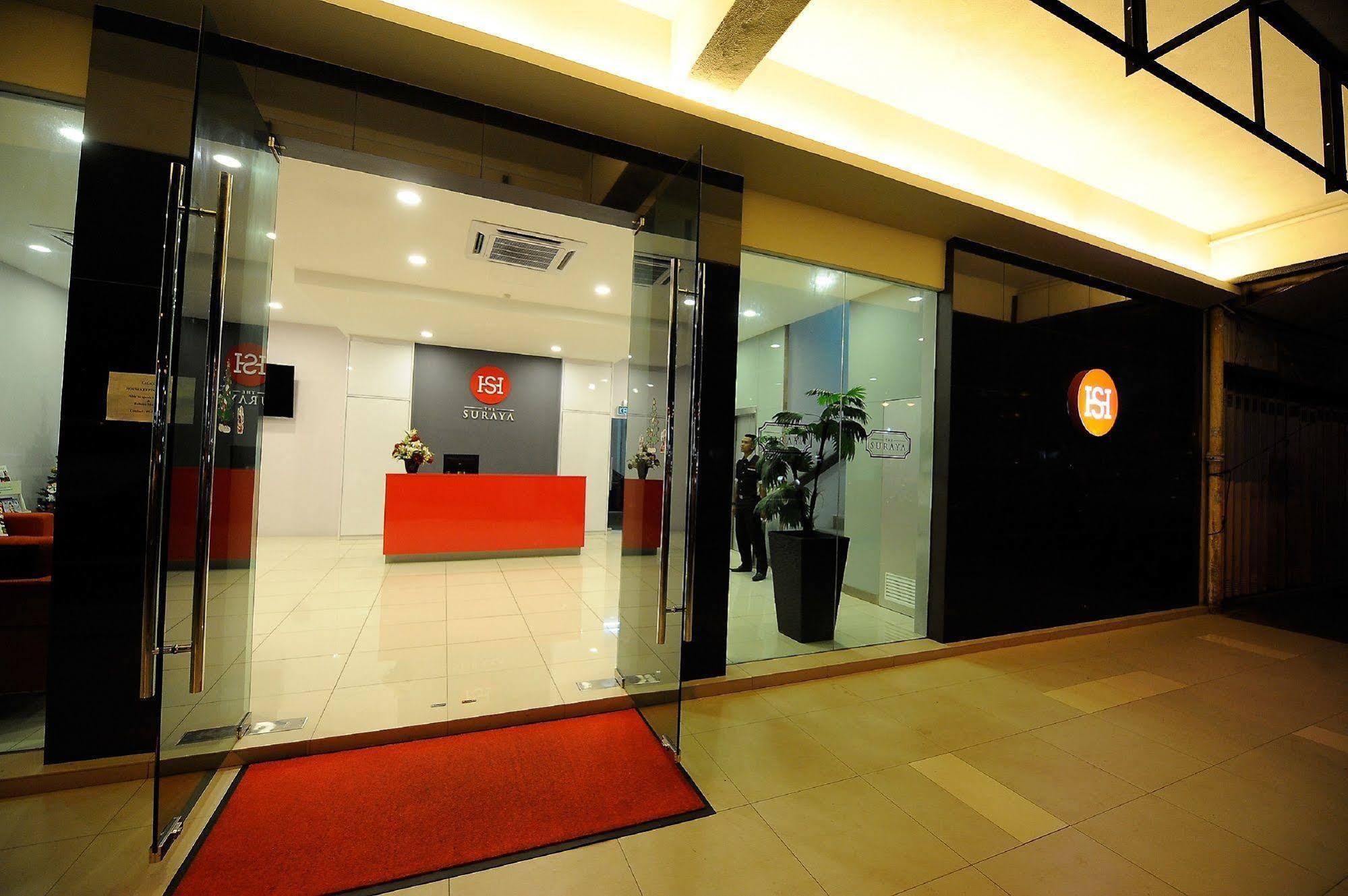 Oyo 232 The Suraya Hotel Kuantan Exterior photo